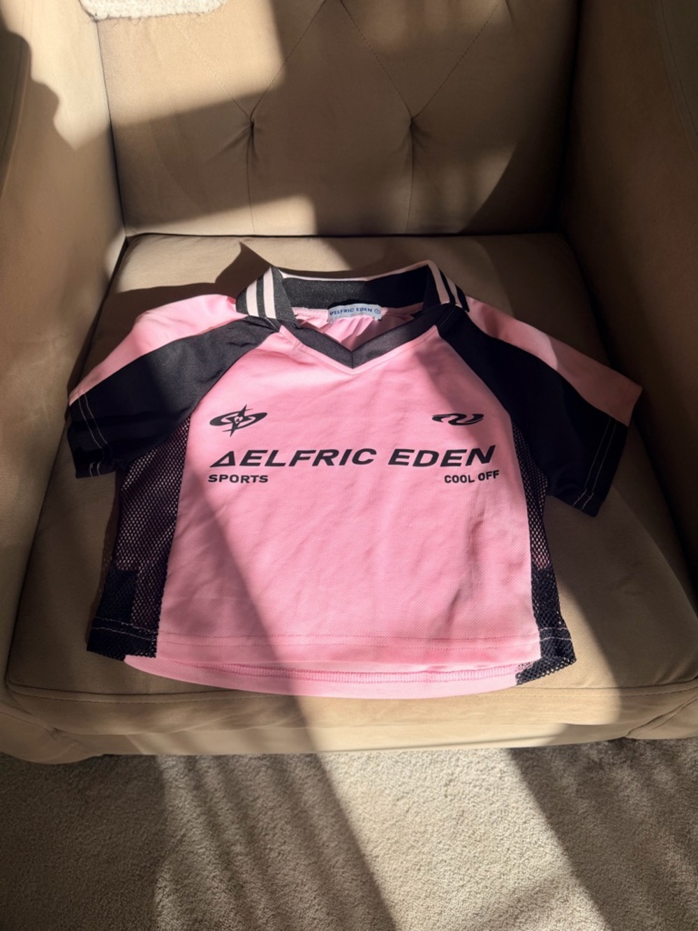 Aelfric Eden' Pink & Black Sports Top